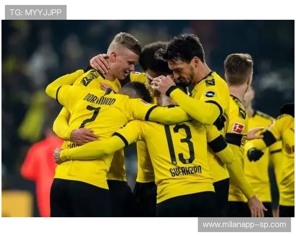 埃因霍温盯上德甲多面攻击手:足球转会新风向?