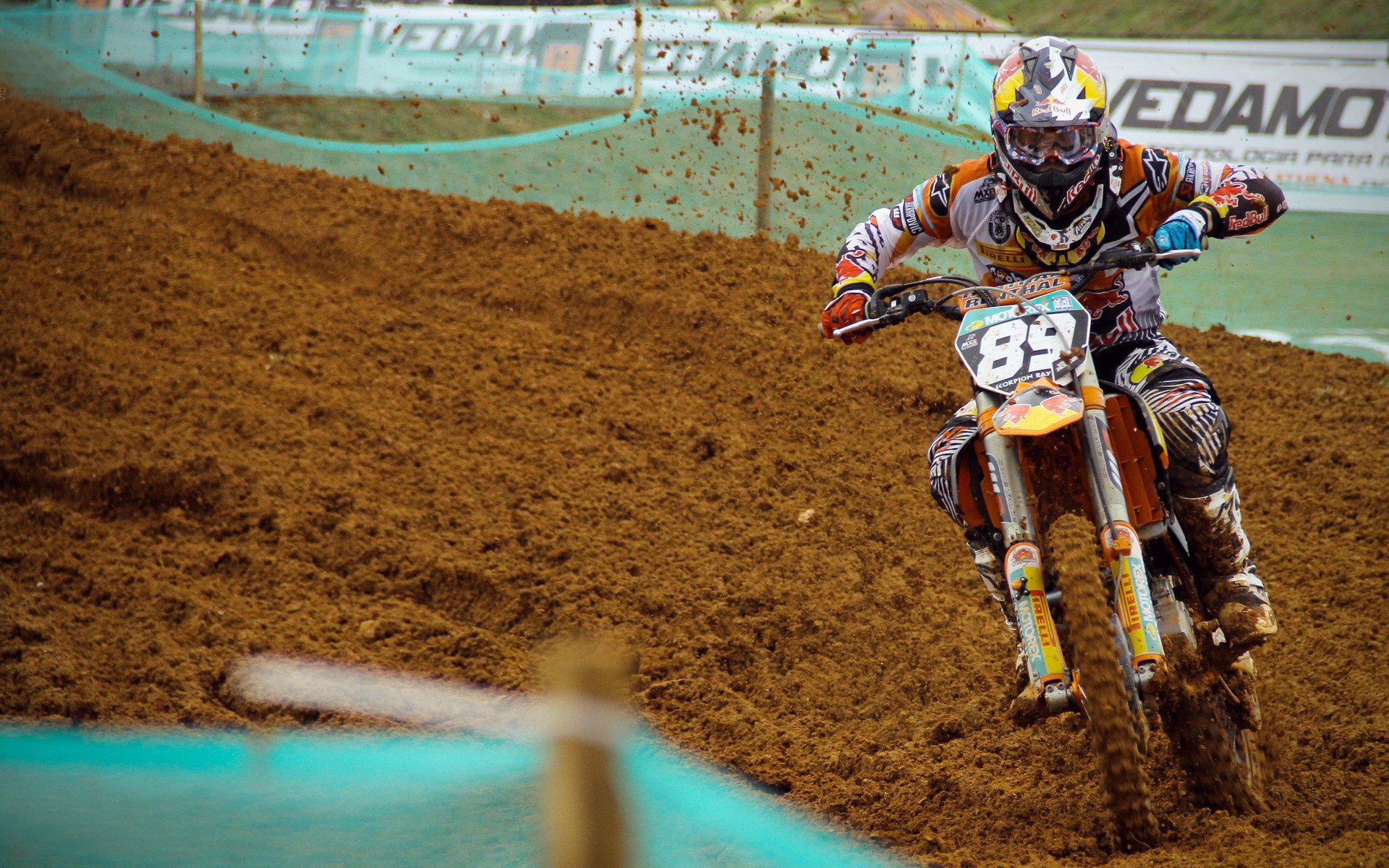 欧联杯淘汰赛阶段精彩对决不断